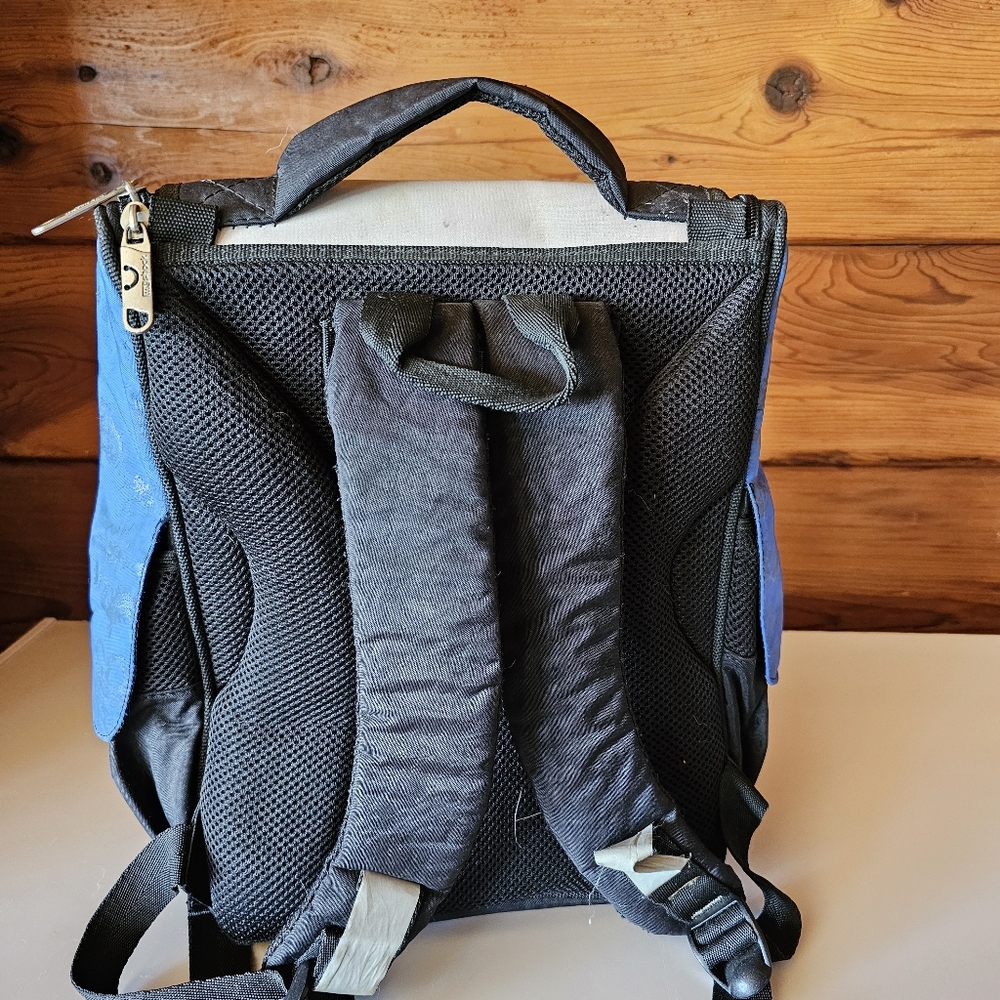 Boys backpack - Picture 4 of 11